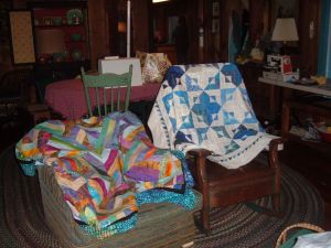 Hooters Retreat Lap Quilts